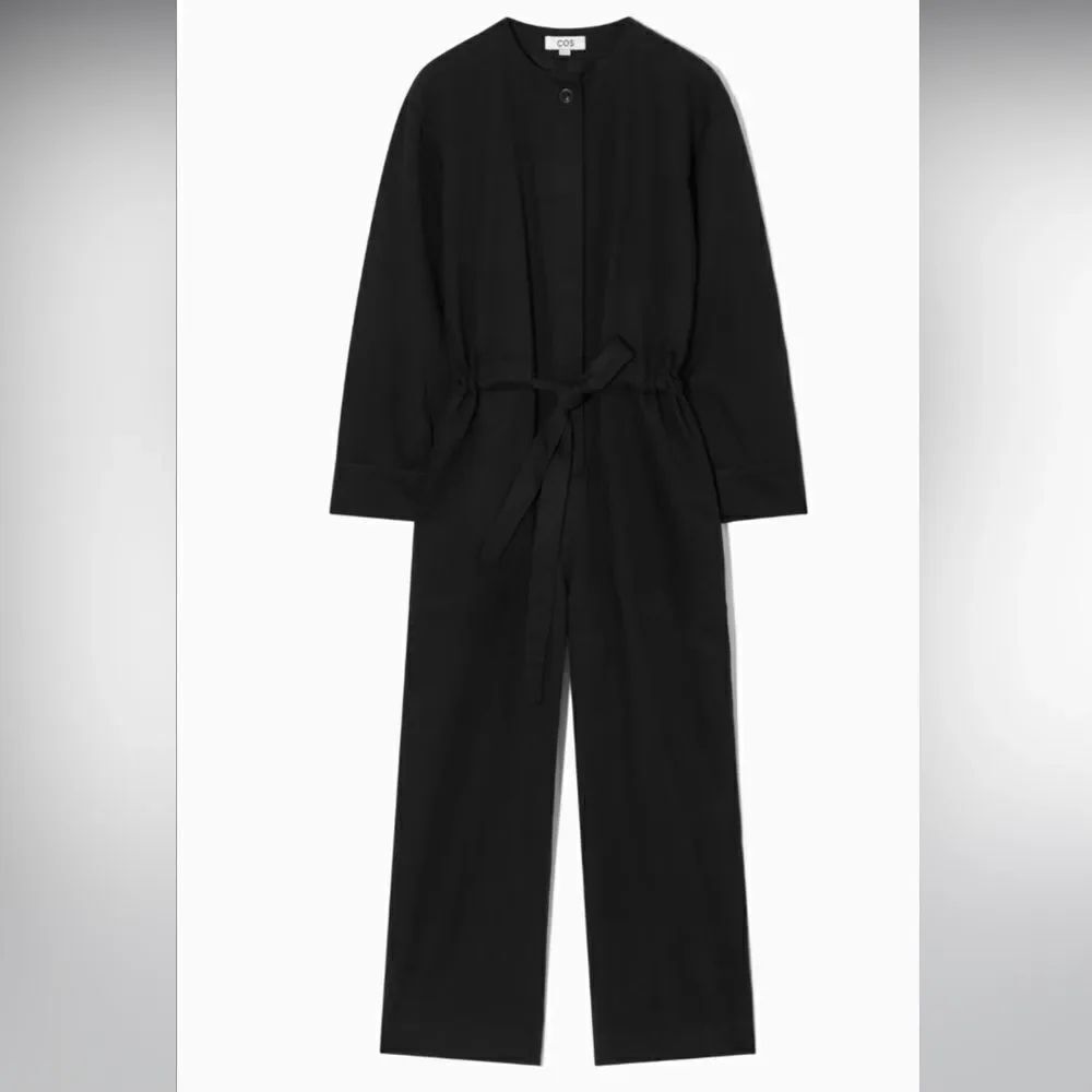 COS Black Drawstring Waist Jumpsuit Women’s Long Sleeve Buttons Sz Large NWT
